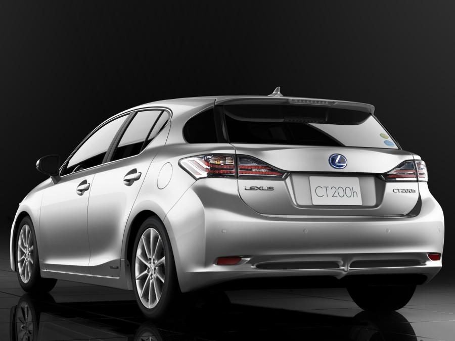  Lexus CT200h 2010 года  (JP) (фото 7 из 12)